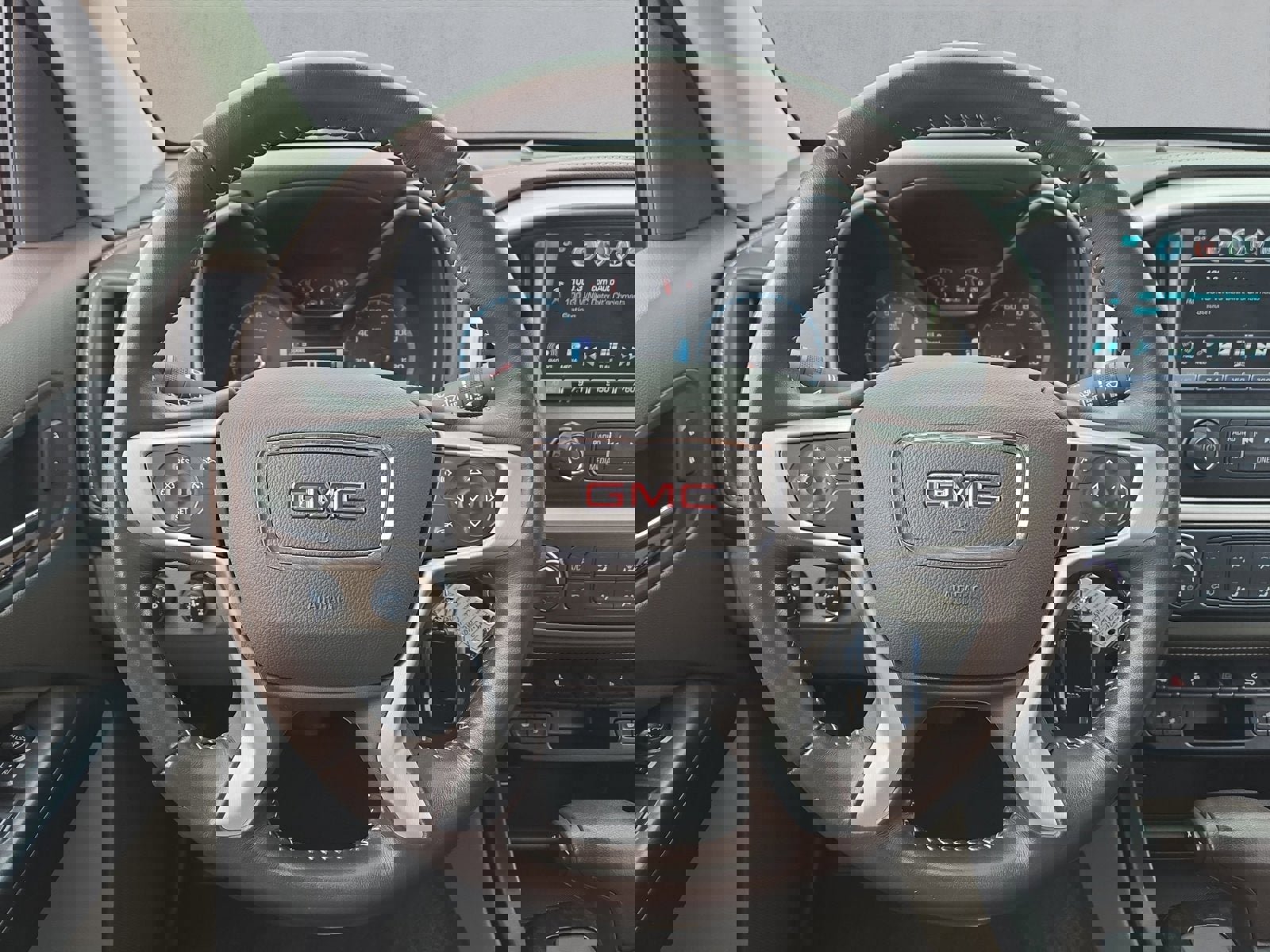 Used 2018 GMC Canyon SLT w/ Driver Alert Package image 13