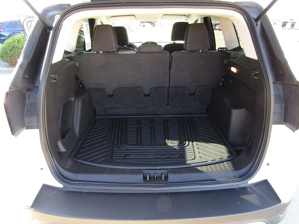 Used 2017 Ford Escape SE image 14