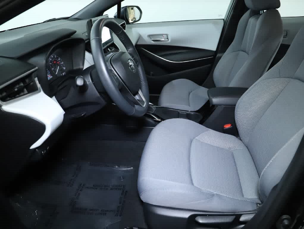 Certified 2024 Toyota Corolla SE w/ SE Premium Package FWD image 18
