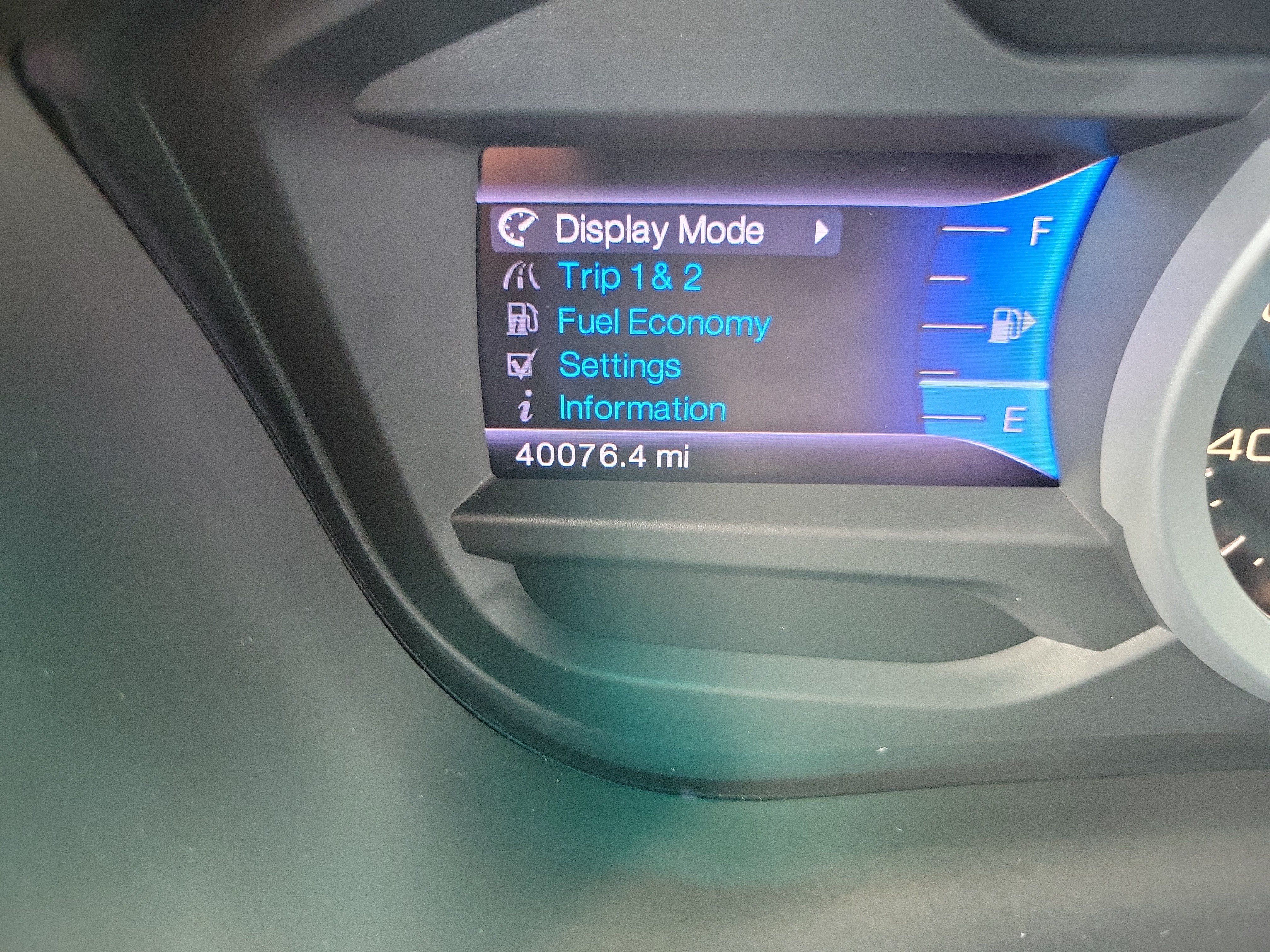 Used 2013 Ford Explorer XLT FWD image 32