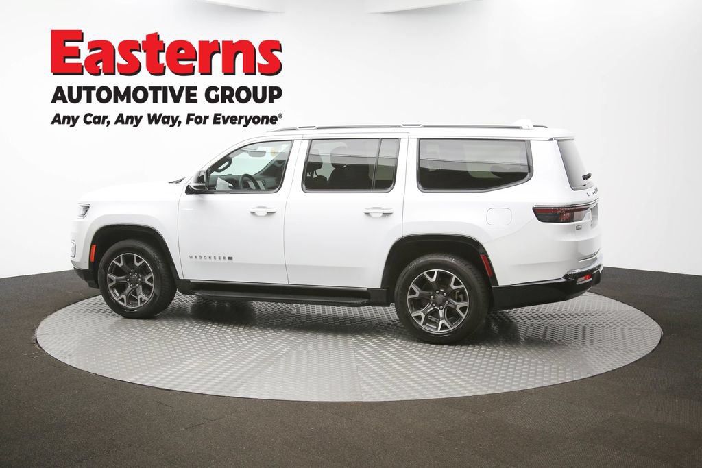Used 2023 Jeep Wagoneer Series III w/ Preferred Equipment Group RWD image 59