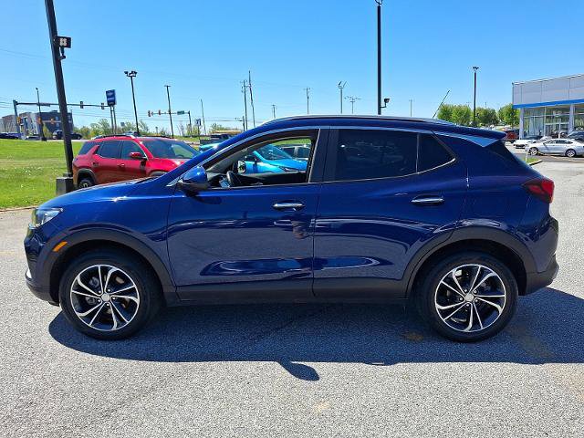 Used 2023 Buick Encore GX Select w/ Safety Package II FWD image 4