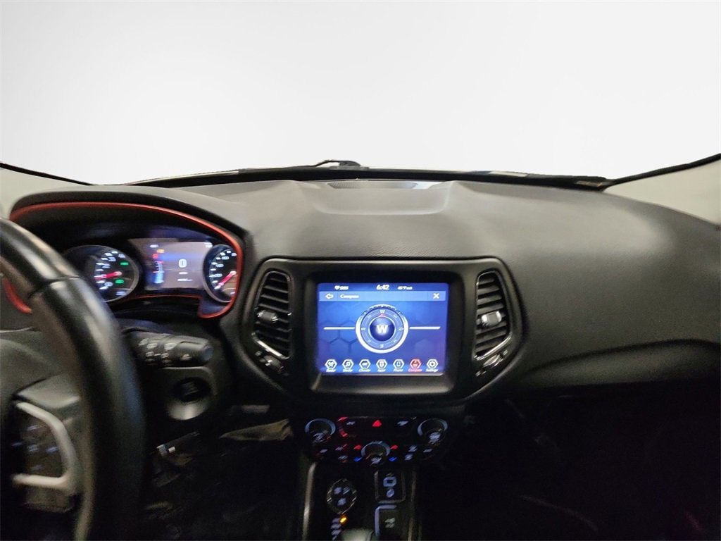 Used 2018 Jeep Compass Trailhawk image 22