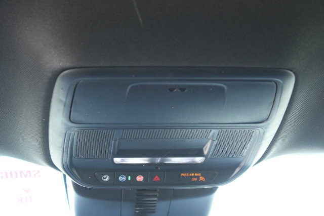 Used 2026 Chevrolet Traverse LT FWD image 15