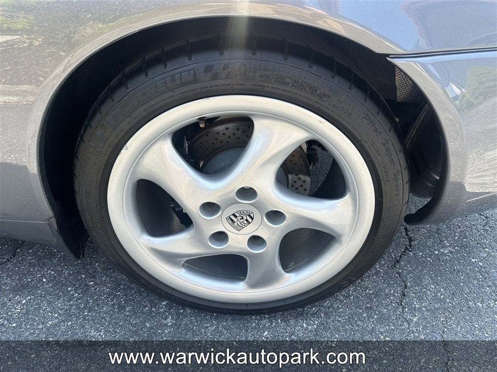 Used 2001 Porsche 911 GT3 RS image 16