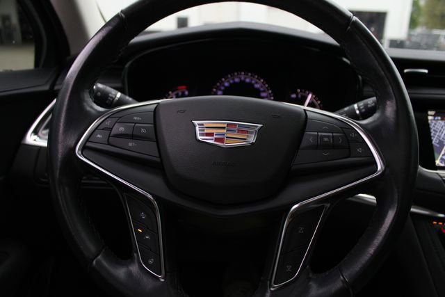 Used 2019 Cadillac XT5 Premium Luxury AWD/4WD image 12