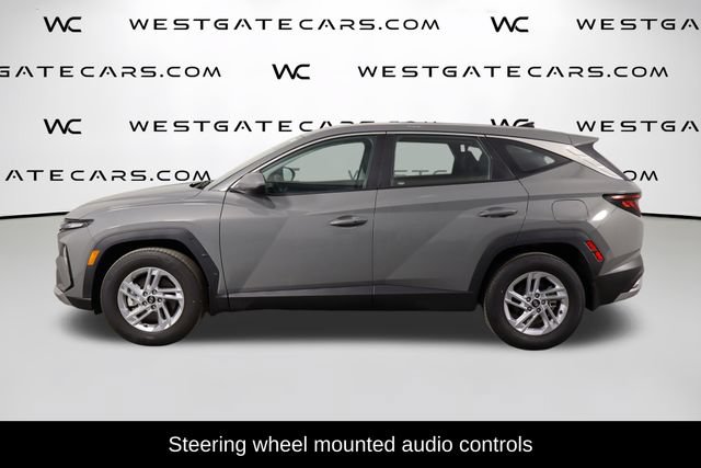 Used 2025 Hyundai Tucson SE FWD image 5