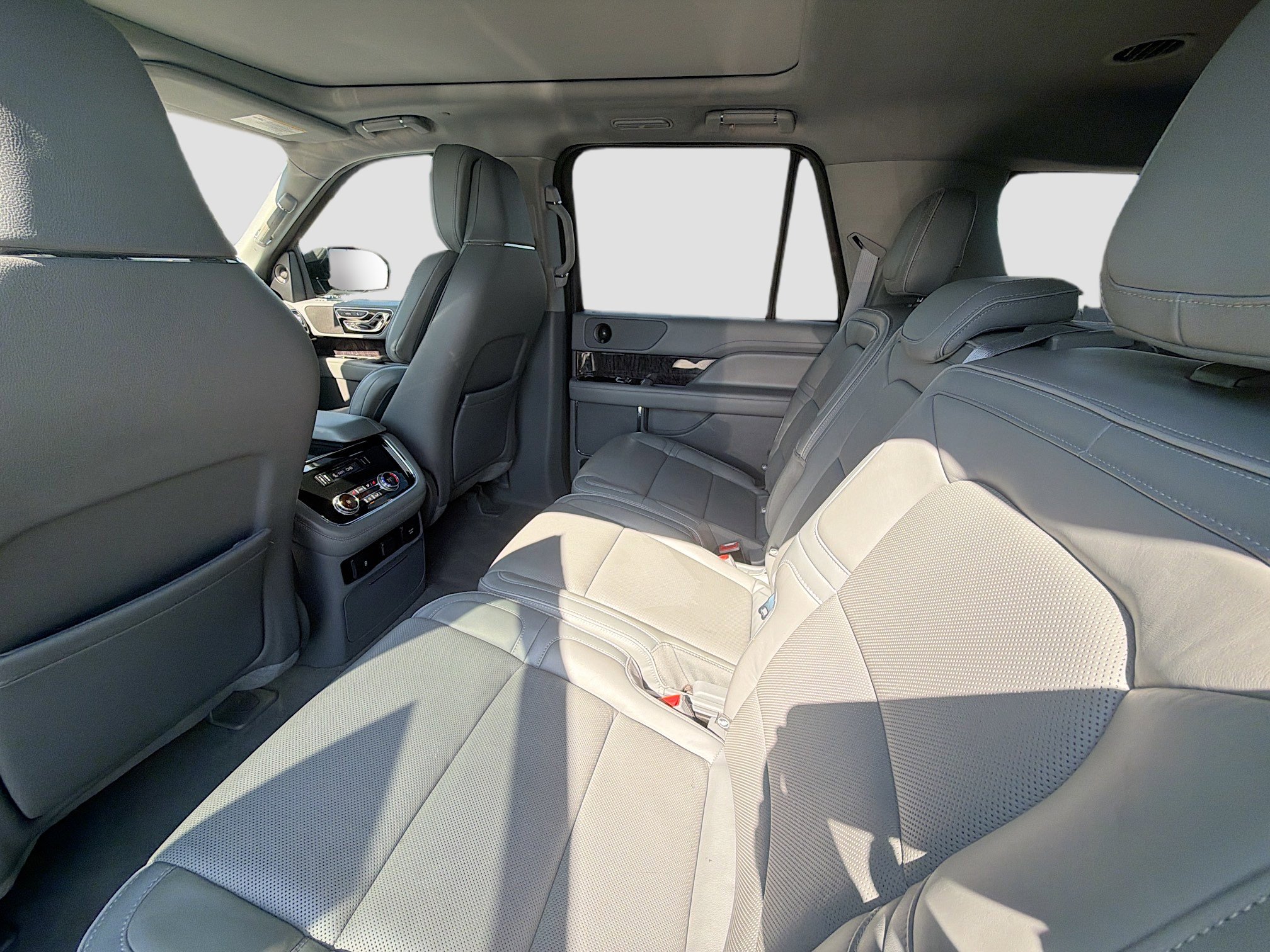 Certified 2019 Lincoln Navigator L Reserve AWD/4WD image 25