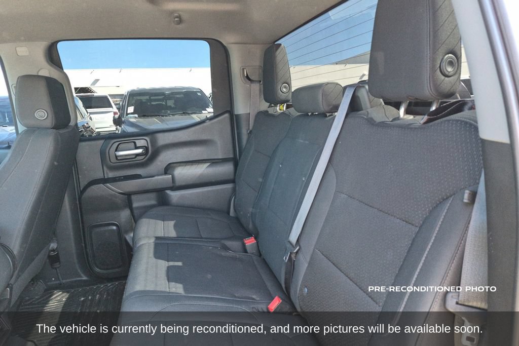 Used 2021 Chevrolet Silverado 1500 Custom Trail Boss w/ LPO, Dark Essentials Package AWD/4WD image 12