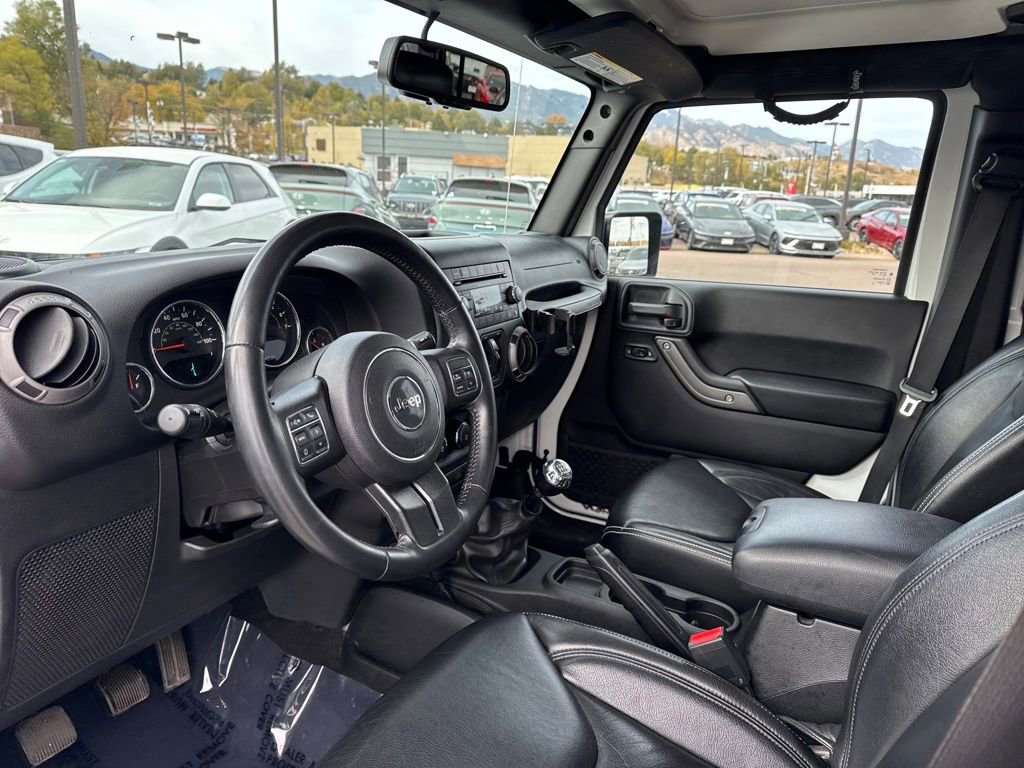 Used 2017 Jeep Wrangler Unlimited Sport image 27