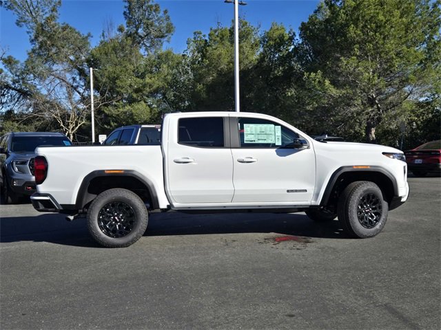 New 2026 GMC Canyon Elevation w/ Convenience Package image 3