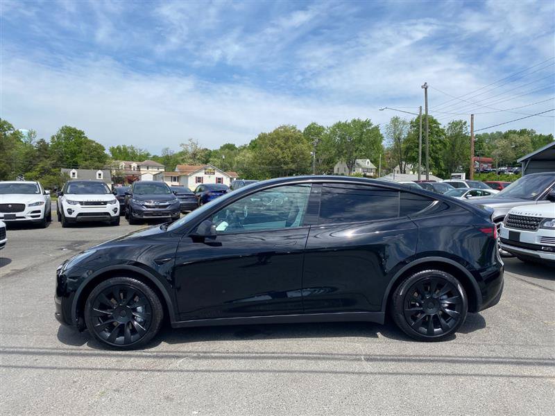 Used 2023 Tesla Model 3 Standard Range RWD image 2