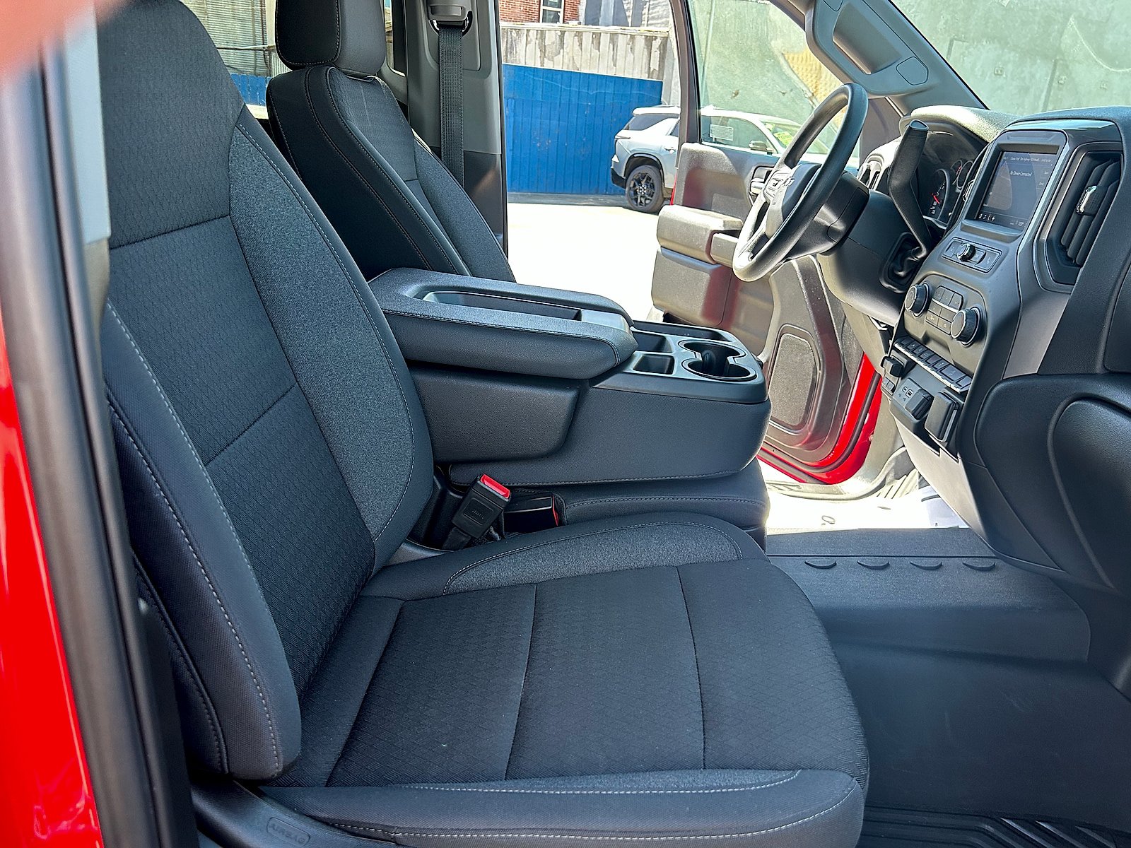 Used 2025 Chevrolet Silverado 1500 Custom Trail Boss AWD/4WD image 29