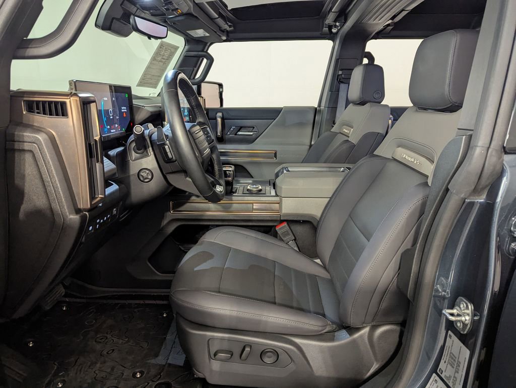 Used 2025 GMC Hummer EV 2X image 4