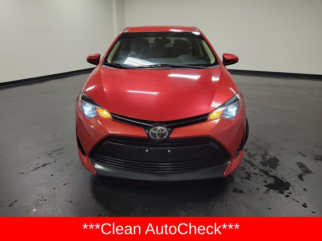 Used 2017 Toyota Corolla LE FWD image 2