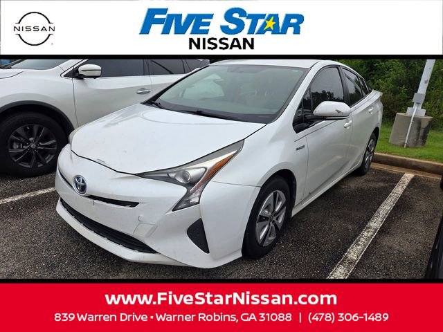 Used 2016 Toyota Prius Two FWD image 3