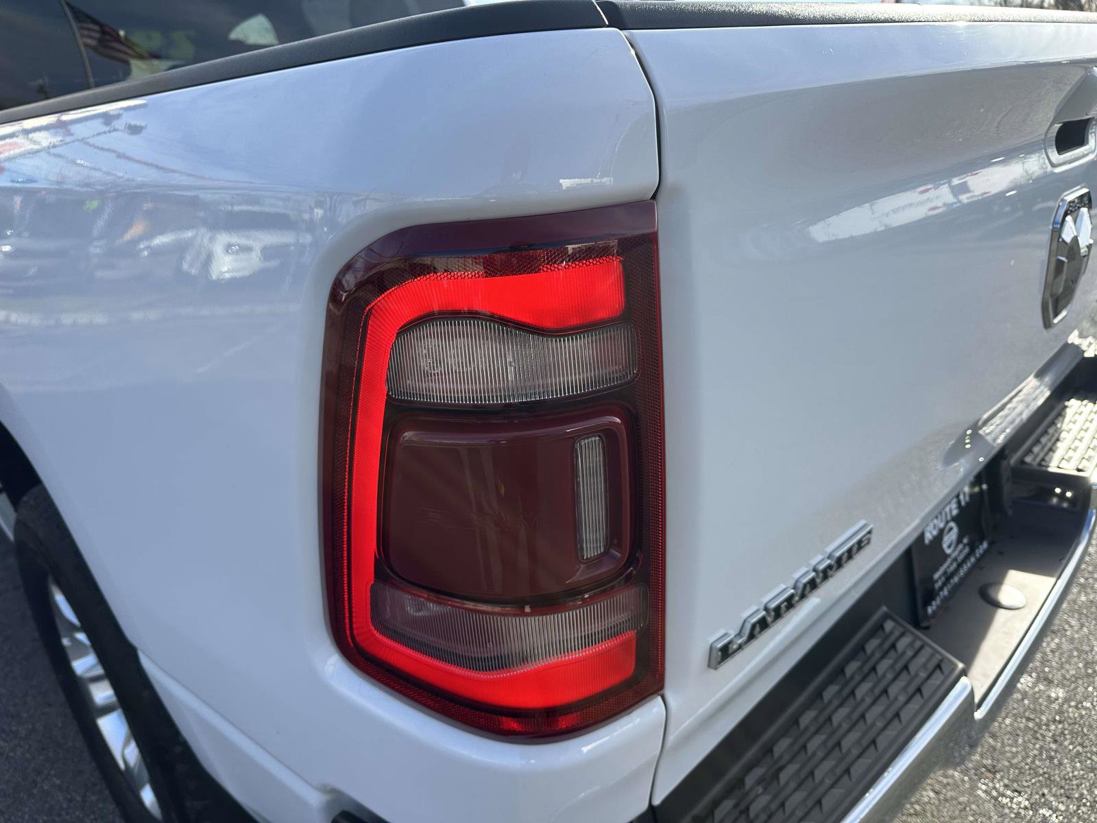 Used 2024 RAM 1500 Laramie image 9