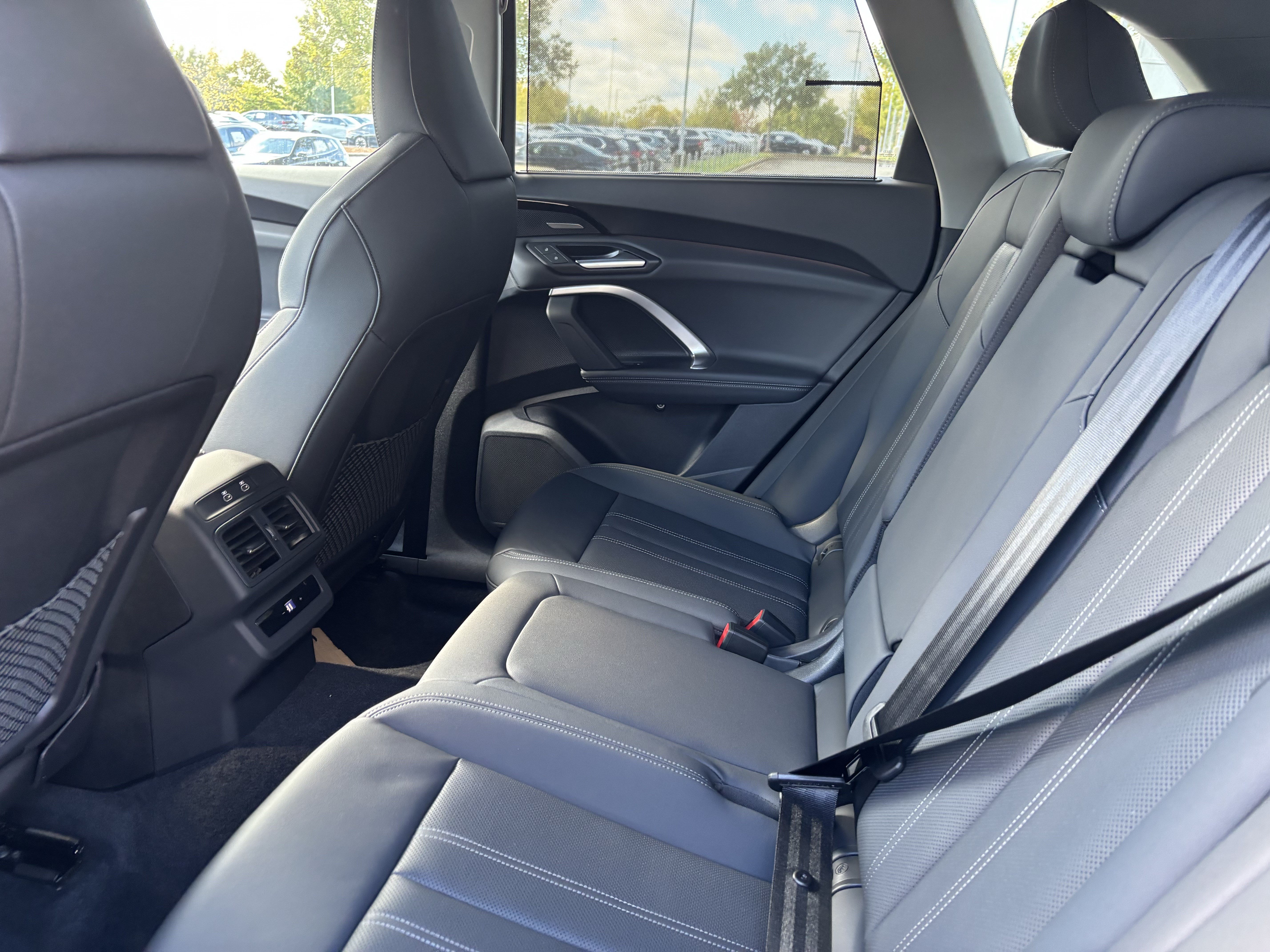Used 2025 Audi Q5 Premium AWD/4WD image 34
