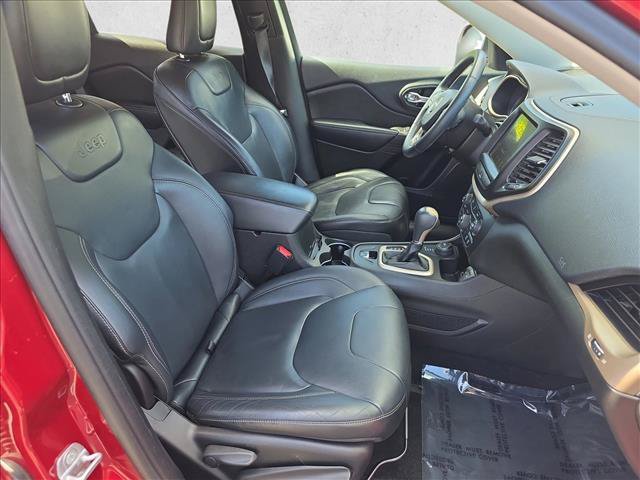 Used 2014 Jeep Cherokee Limited AWD/4WD image 10