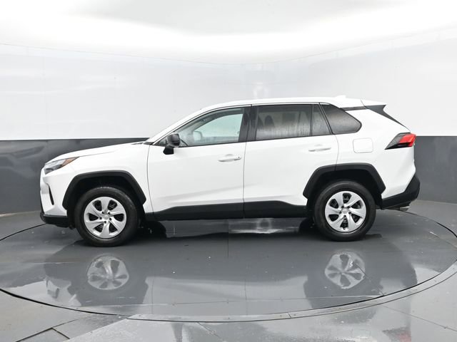 Used 2024 Toyota RAV4 LE image 5