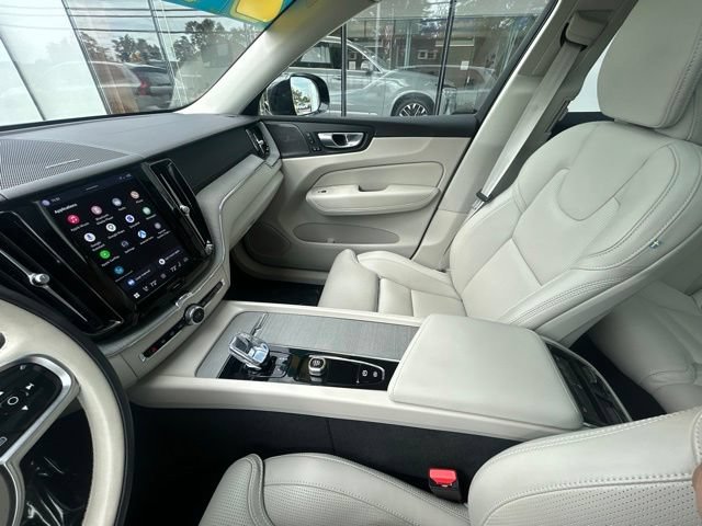 Used 2024 Volvo XC60 B5 Ultimate w/ Protection Package Premier AWD/4WD image 21
