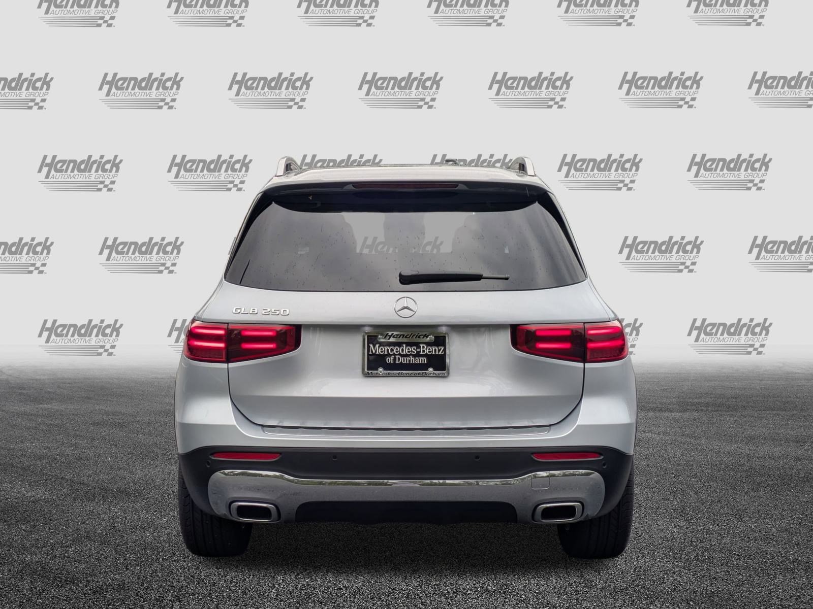 New 2026 Mercedes-Benz GLB 250 image 9