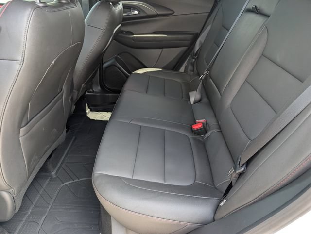 Used 2026 Chevrolet TrailBlazer RS w/ Convenience Package FWD image 32