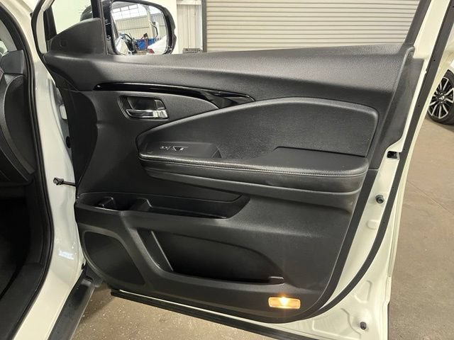 Used 2019 Honda Ridgeline RTL-E image 13