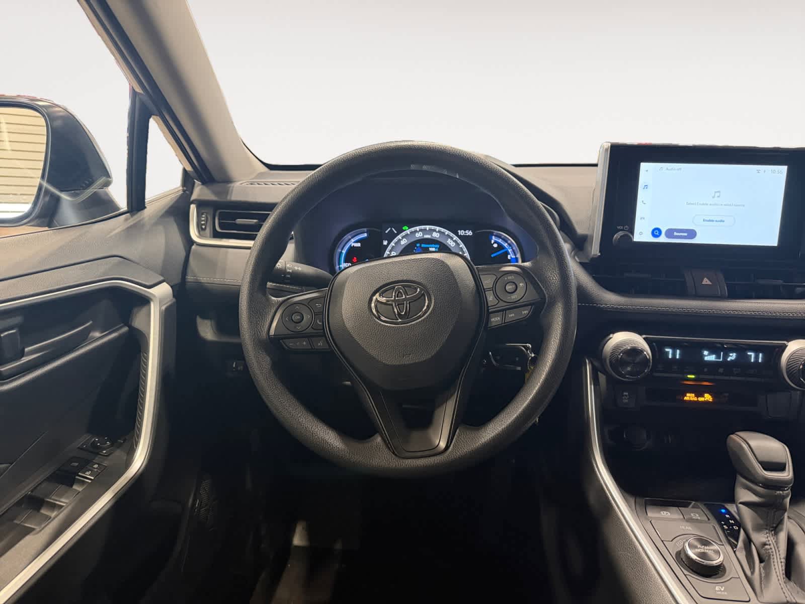 Used 2025 Toyota RAV4 LE AWD/4WD image 13