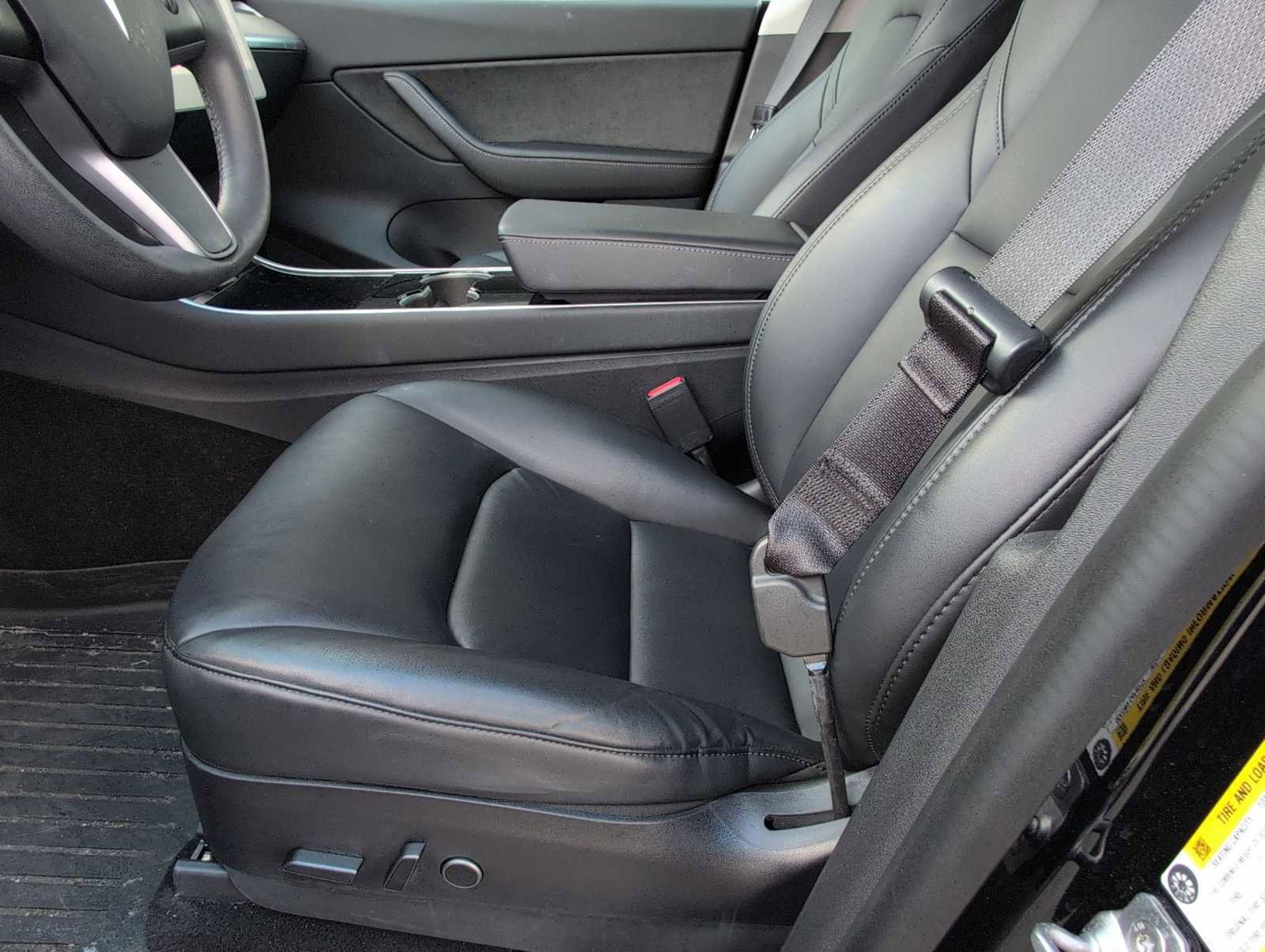 Used 2021 Tesla Model Y Long Range image 15