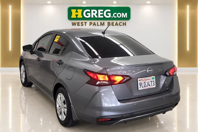 Used 2024 Nissan Versa S w/ Trunk Package FWD image 2