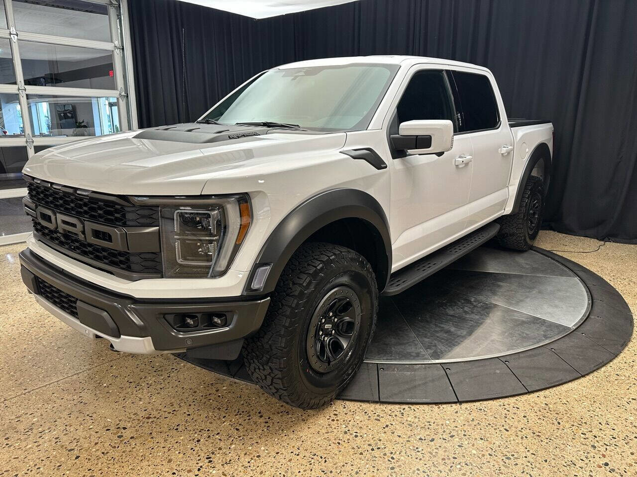Used 2023 Ford F150 Raptor AWD/4WD image 4
