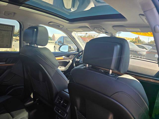 Used 2023 Audi Q5 e Premium Plus w/ Premium Plus Package image 15