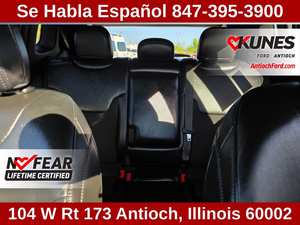 Used 2025 Jeep Compass Trailhawk AWD/4WD image 40