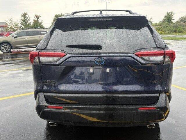 Used 2023 Toyota RAV4 SE w/ Weather & Moonroof Package AWD/4WD image 13
