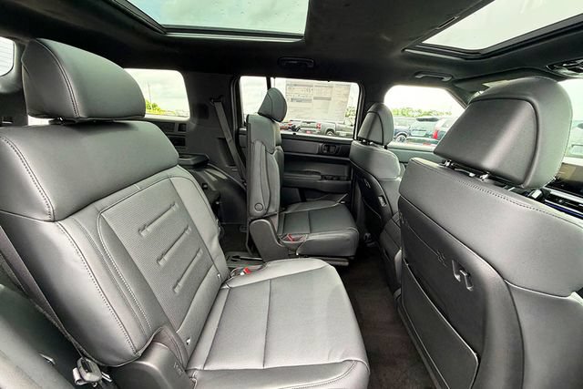 New 2026 Hyundai Santa Fe Calligraphy AWD/4WD image 25