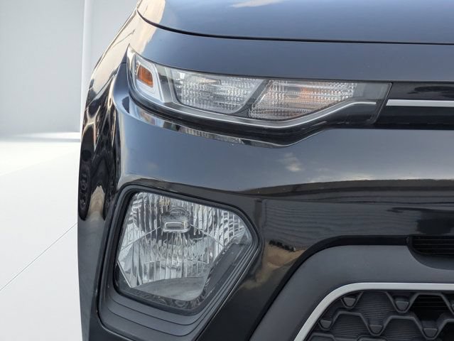 Used 2020 Kia Soul LX FWD image 9