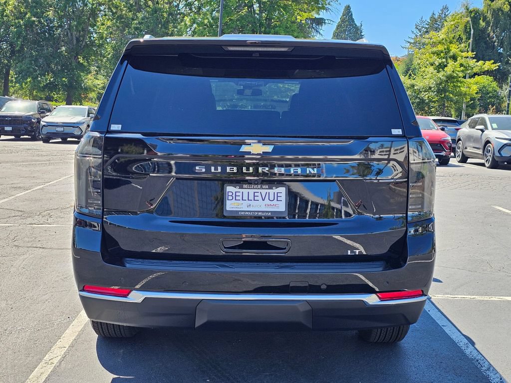 New 2026 Chevrolet Suburban LT w/ Comfort Package AWD/4WD image 4