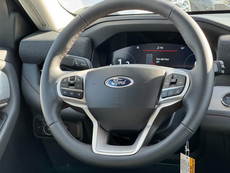 New 2026 Ford Explorer Active w/ Active Comfort Package image 8