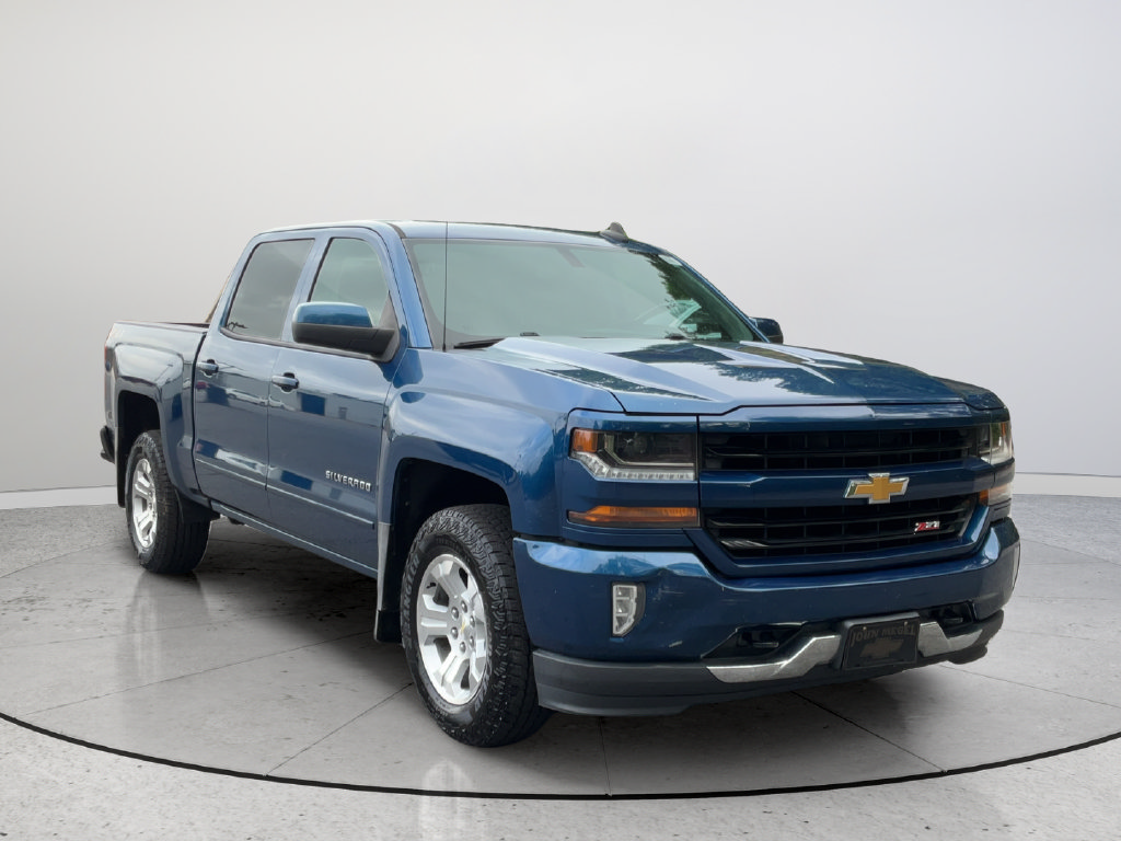 Used 2018 Chevrolet Silverado 1500 LT w/ All Star Edition AWD/4WD image 1