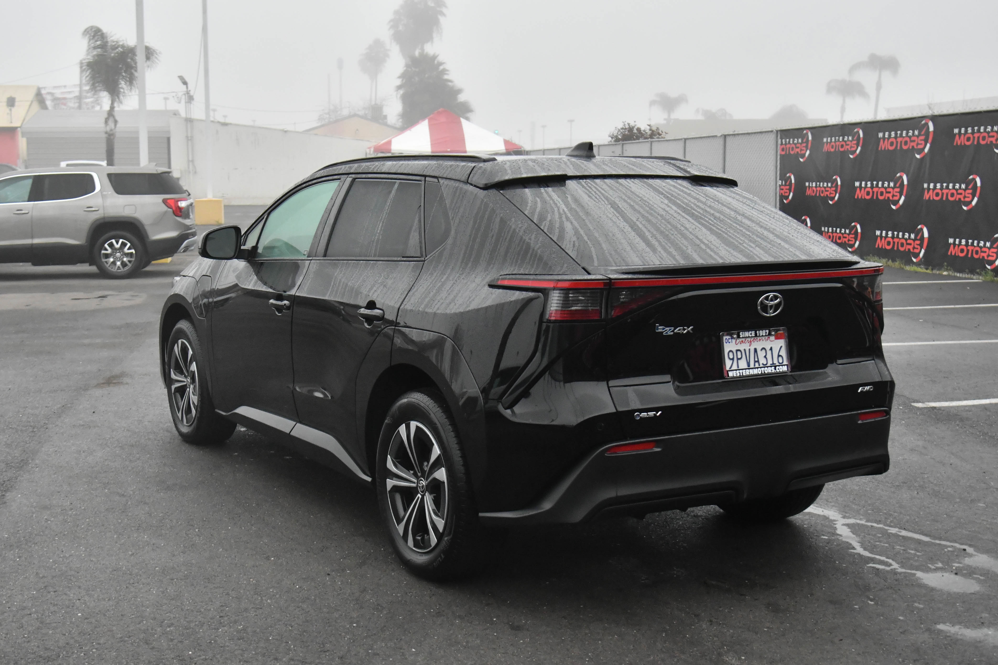 Used 2024 Toyota bZ4X AWD w/ Weather Package image 6