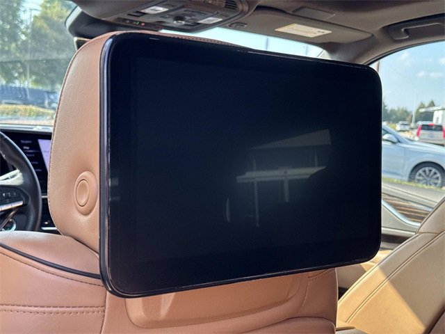 Used 2024 Cadillac Escalade Sport w/ LPO, ONYX Package image 18