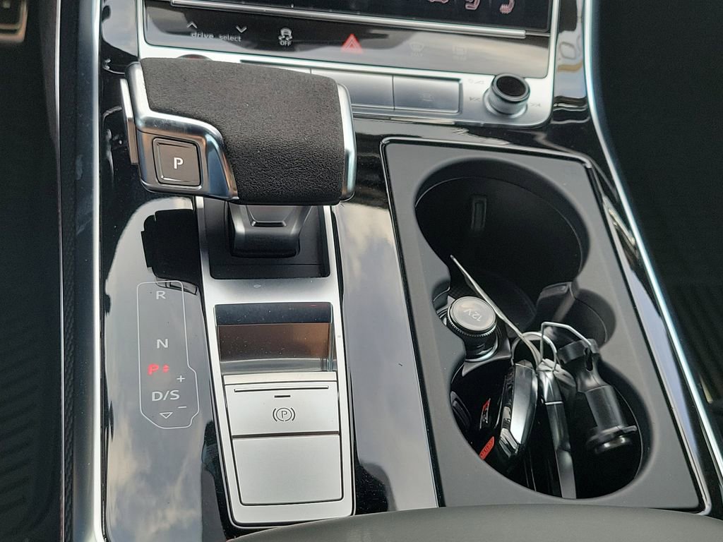 Used 2022 Audi RS Q8 image 15