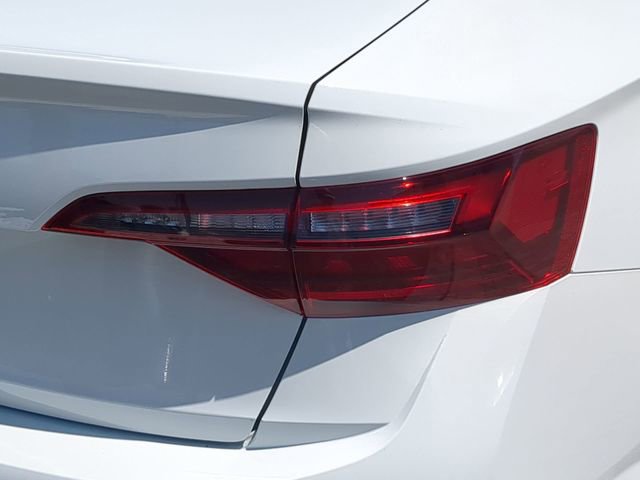 Certified 2023 Volkswagen Jetta GLI Autobahn image 7