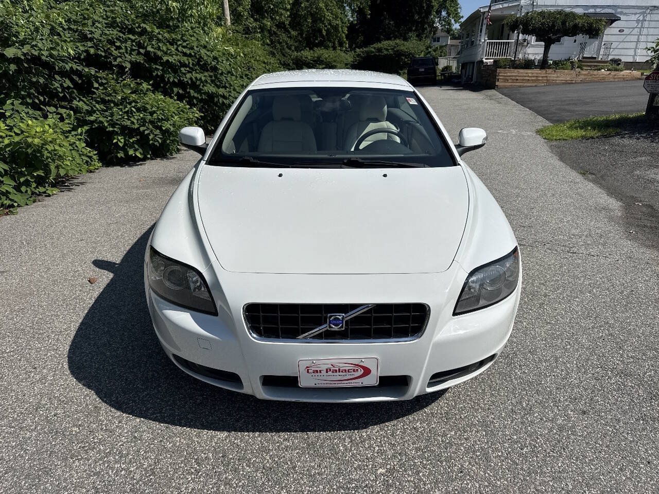 Used 2009 Volvo C70 T5 FWD image 3