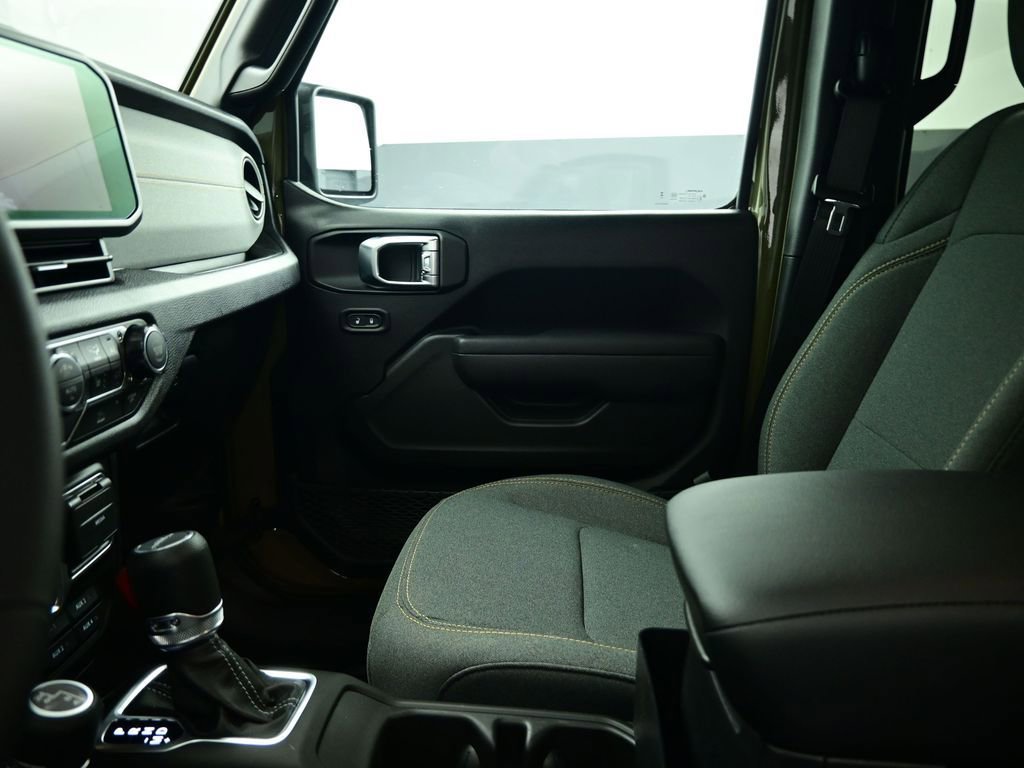Used 2025 Jeep Gladiator Willys image 54