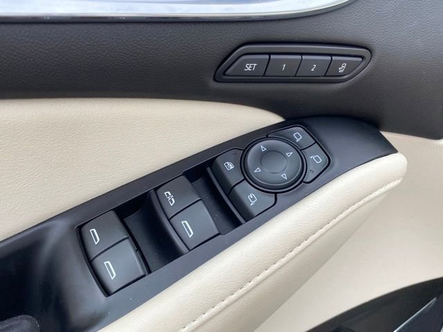 Certified 2023 Buick Enclave Premium w/ Experience Buick Package image 19