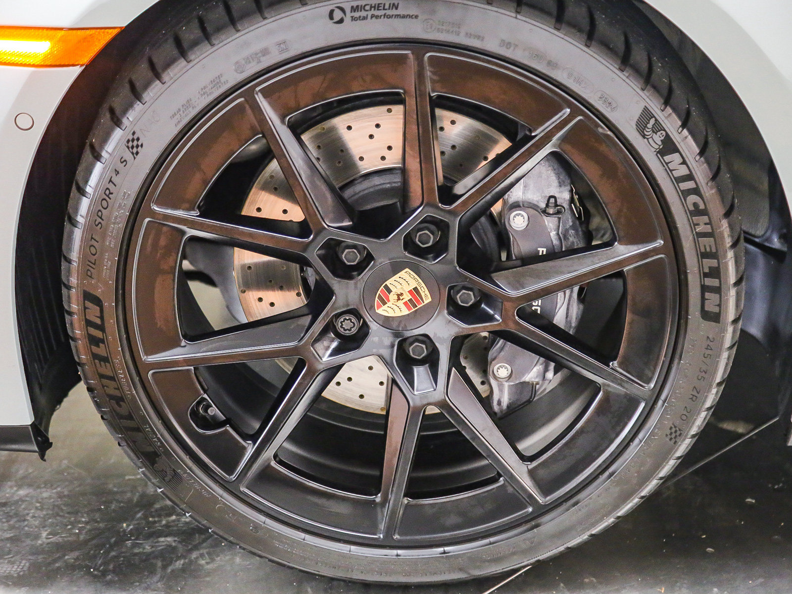 Certified 2025 Porsche 911 Carrera w/ Premium Package RWD image 13