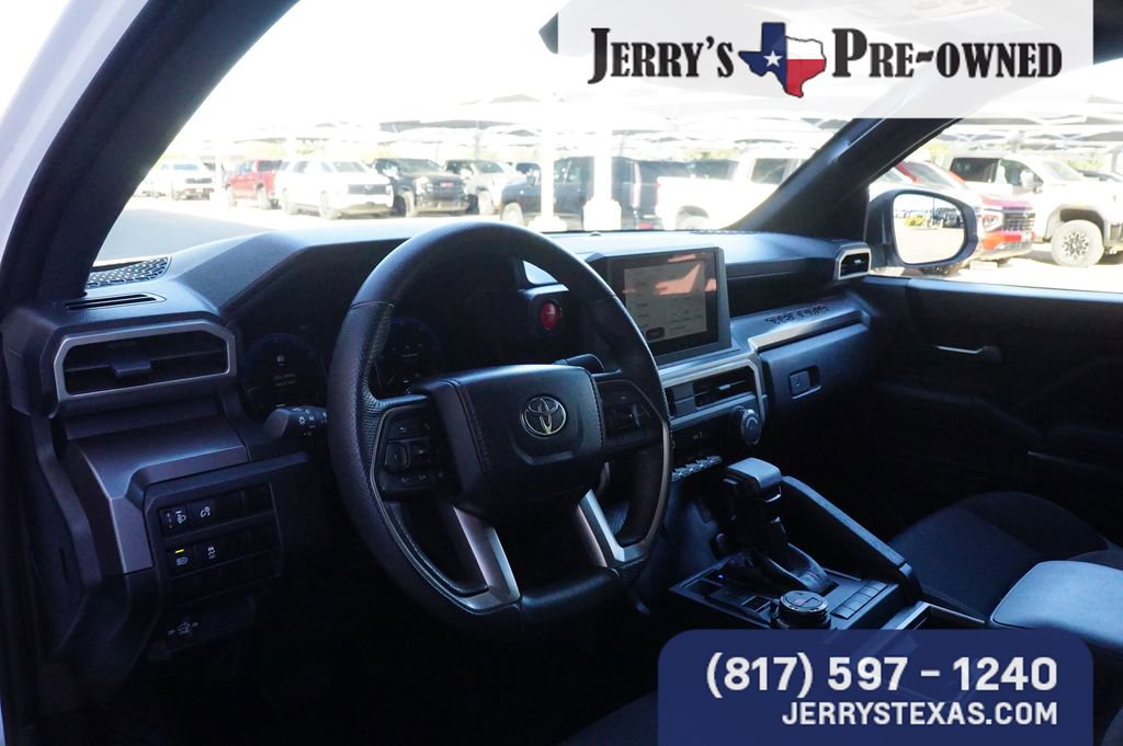 Used 2024 Toyota Tacoma TRD Off-Road image 21