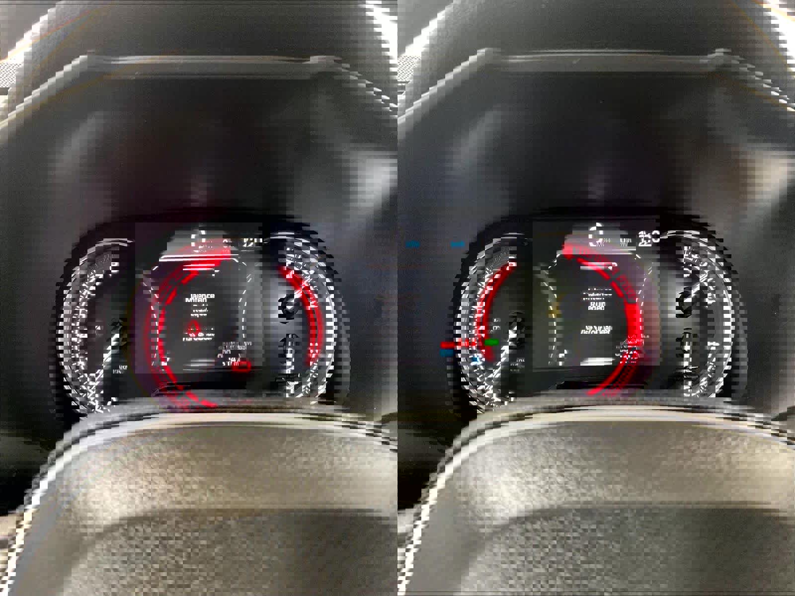 Used 2025 Toyota RAV4 XLE image 25